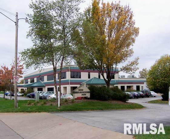 5000 Tremont Avenue - Photo 1