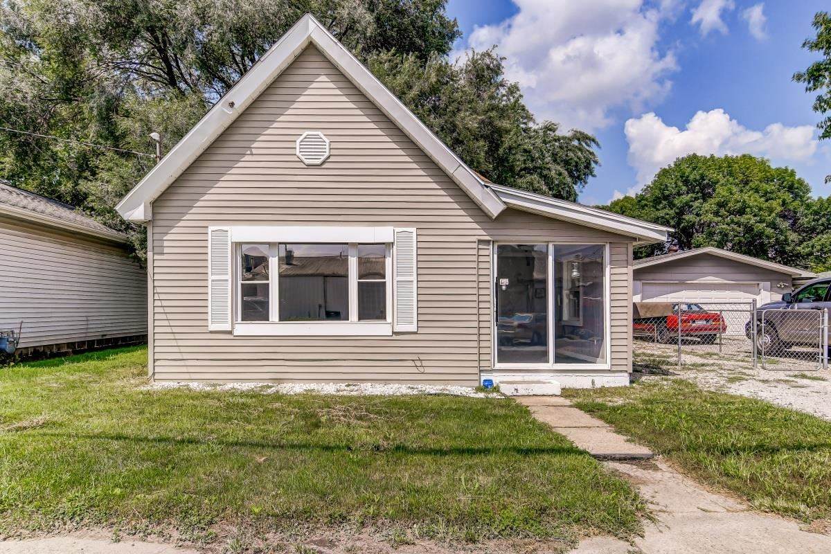 204 Birch Street - Photo 1
