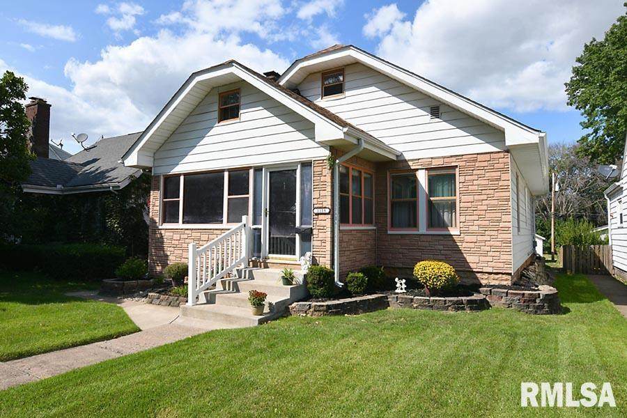 1118 Columbia Avenue - Photo 1