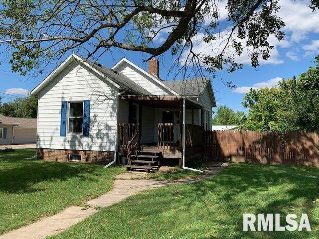 320 Center Street - Photo 1