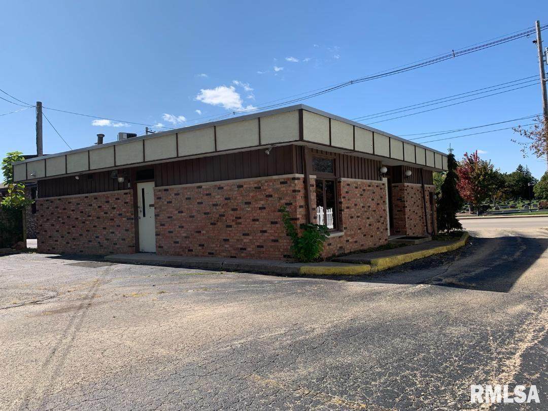 2026 University Street - Photo 1