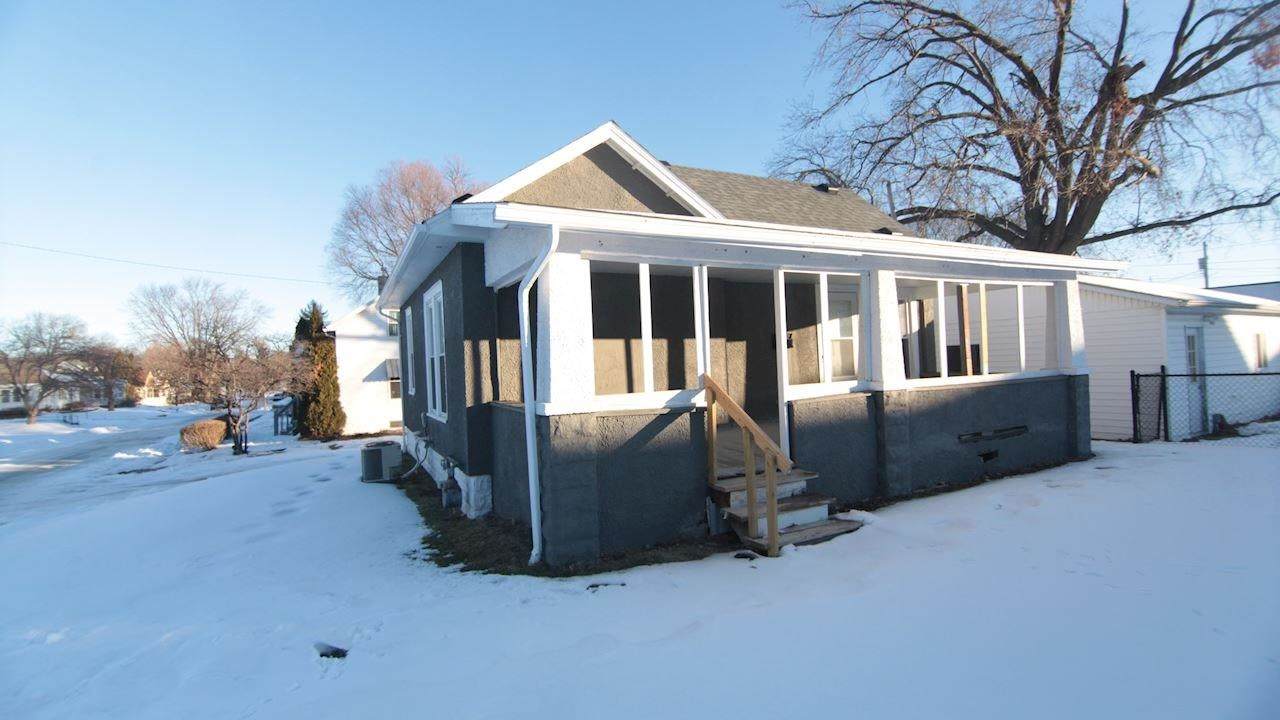 2715 Carey Avenue - Photo 1