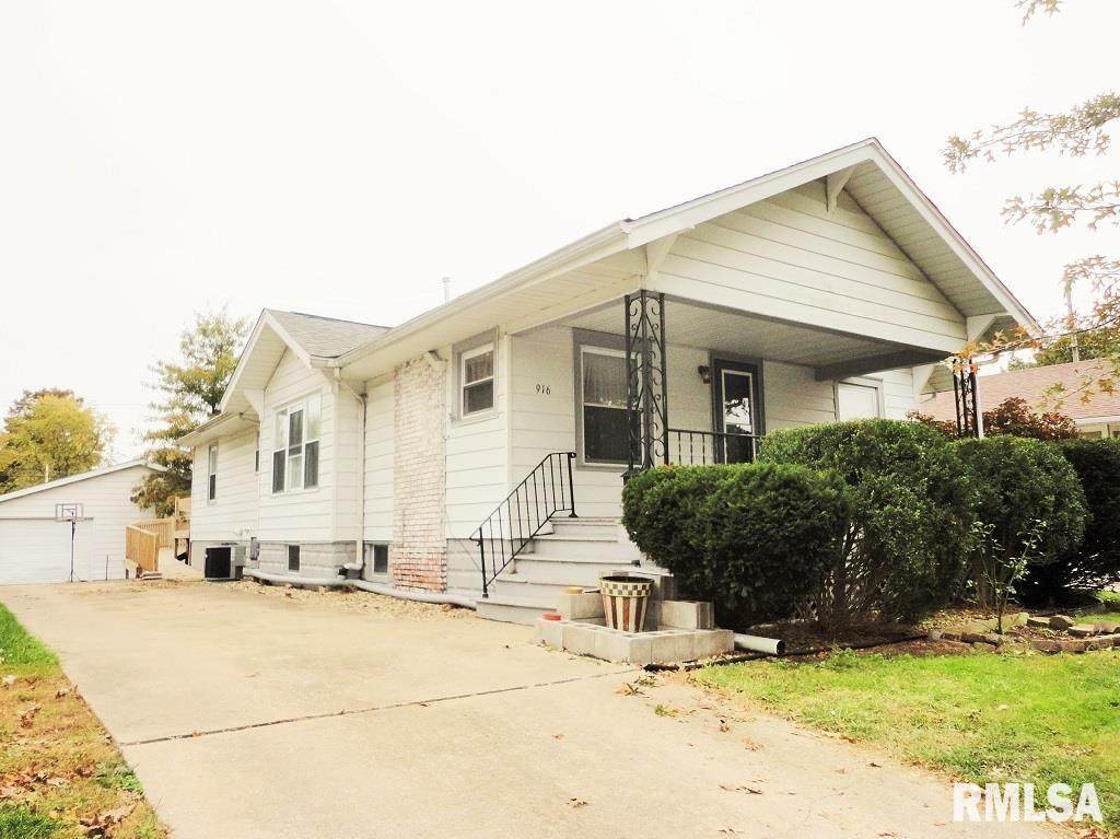 916 Main Cross - Photo 1
