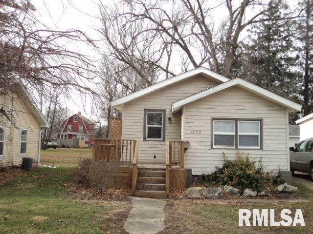 1638 Bateman Street - Photo 1