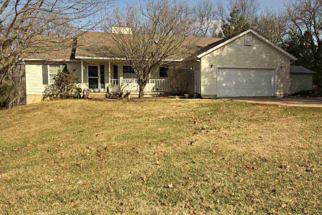 9725 28TH Street - Photo 1