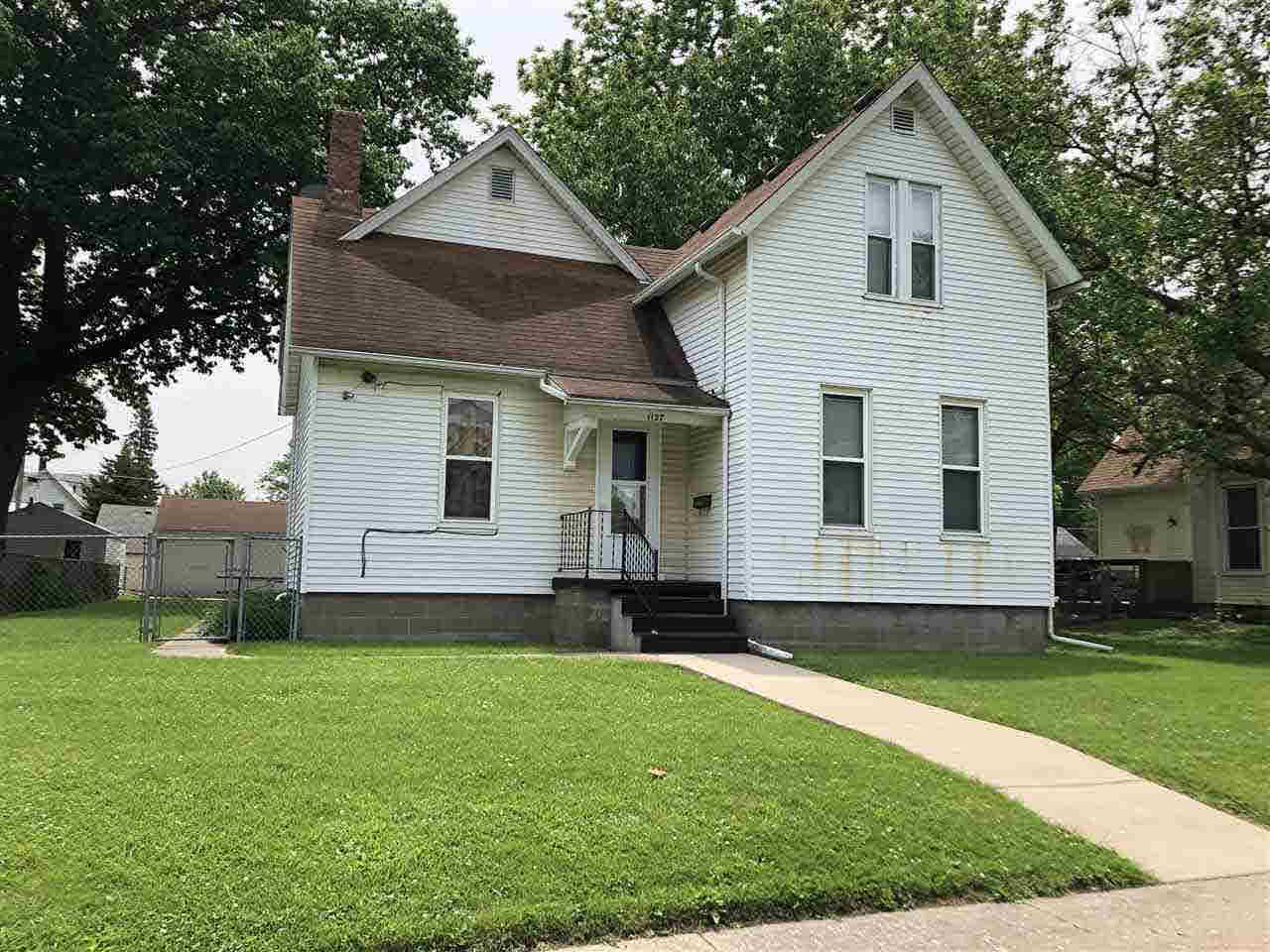 1127 14TH Street - Photo 1