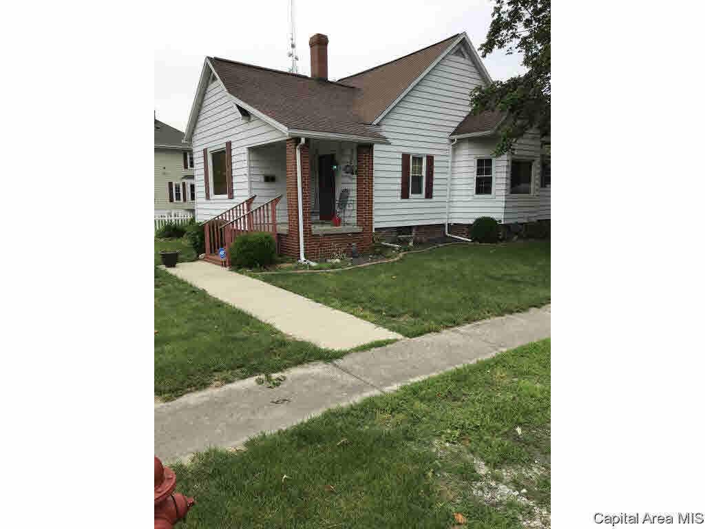 401 Dean Street - Photo 1