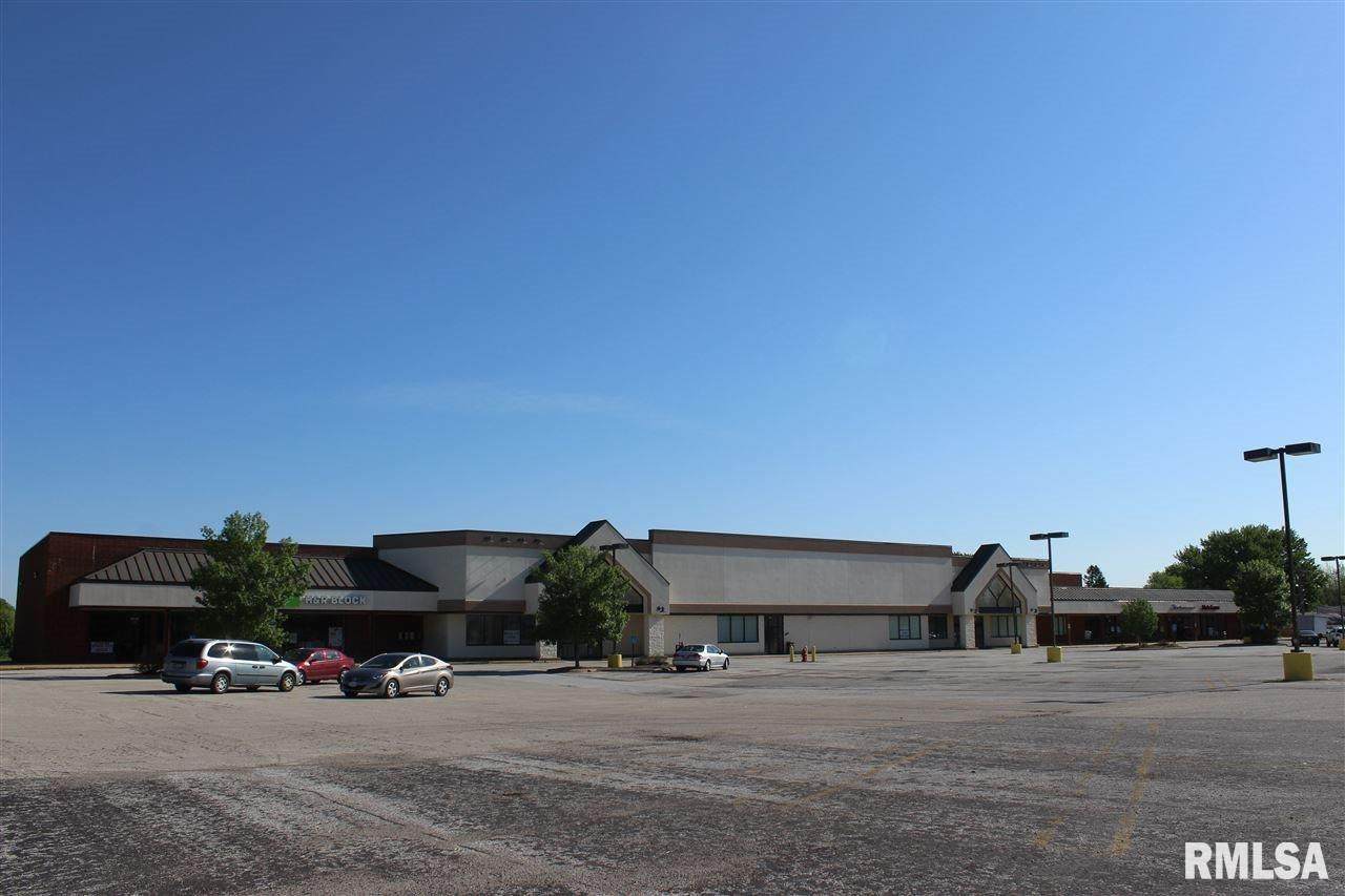 2720 Locust - Photo 1