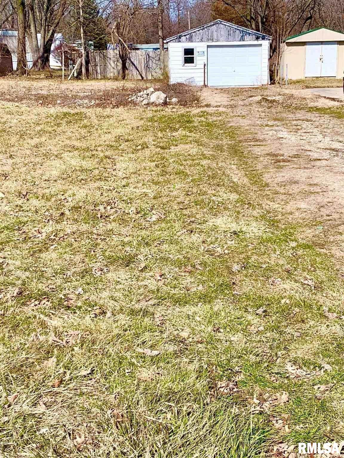 1433 North Grand Avenue - Photo 1