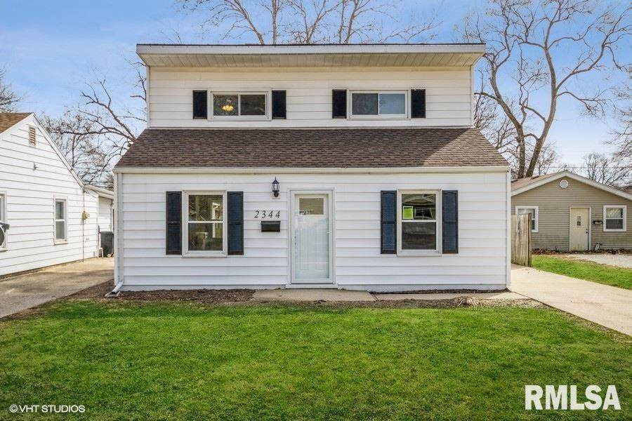2344 Grandview Avenue - Photo 1