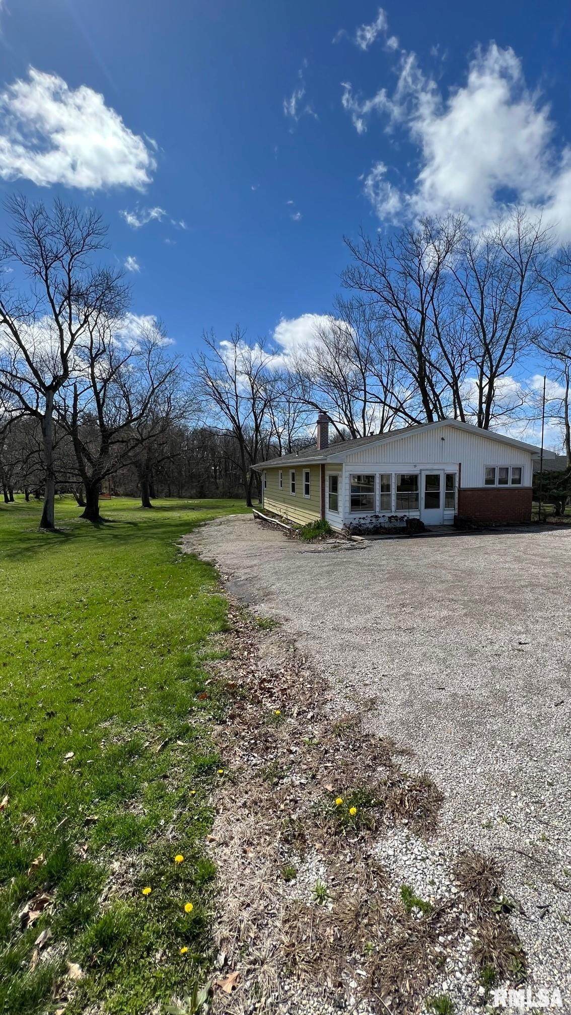 5280 Primrose Lane - Photo 1