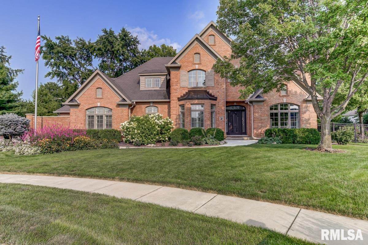 1812 Blue Stone Drive - Photo 1