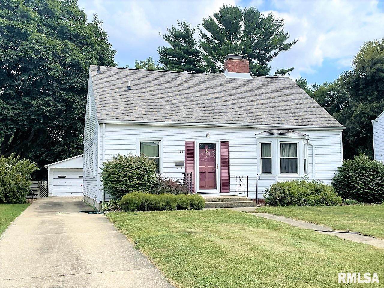 1181 Academy Street - Photo 1
