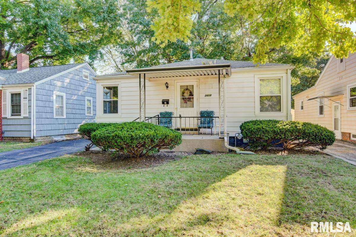 2608 Lowell Avenue - Photo 1