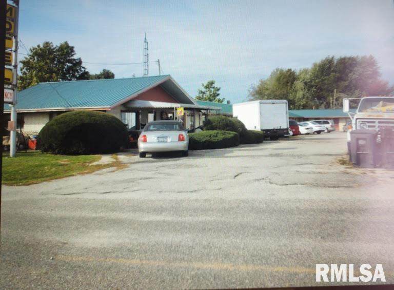 725 Hickox Drive - Photo 1