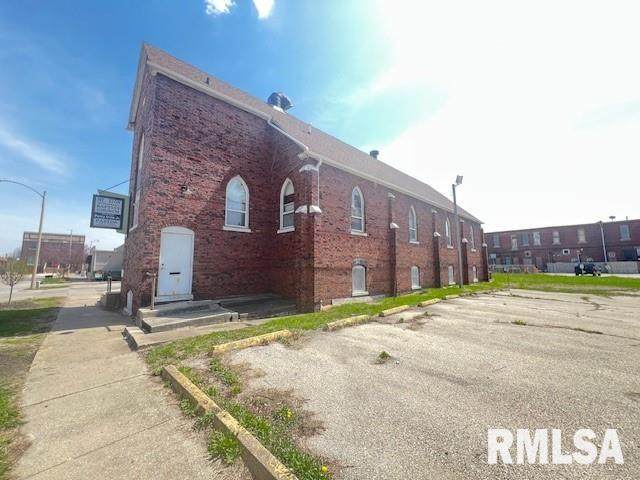 360 Ferris Street - Photo 1