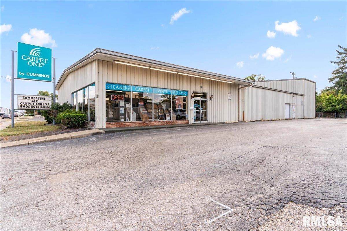 1805 Macarthur Boulevard - Photo 1