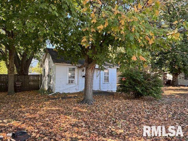 221 Emmett Street - Photo 1