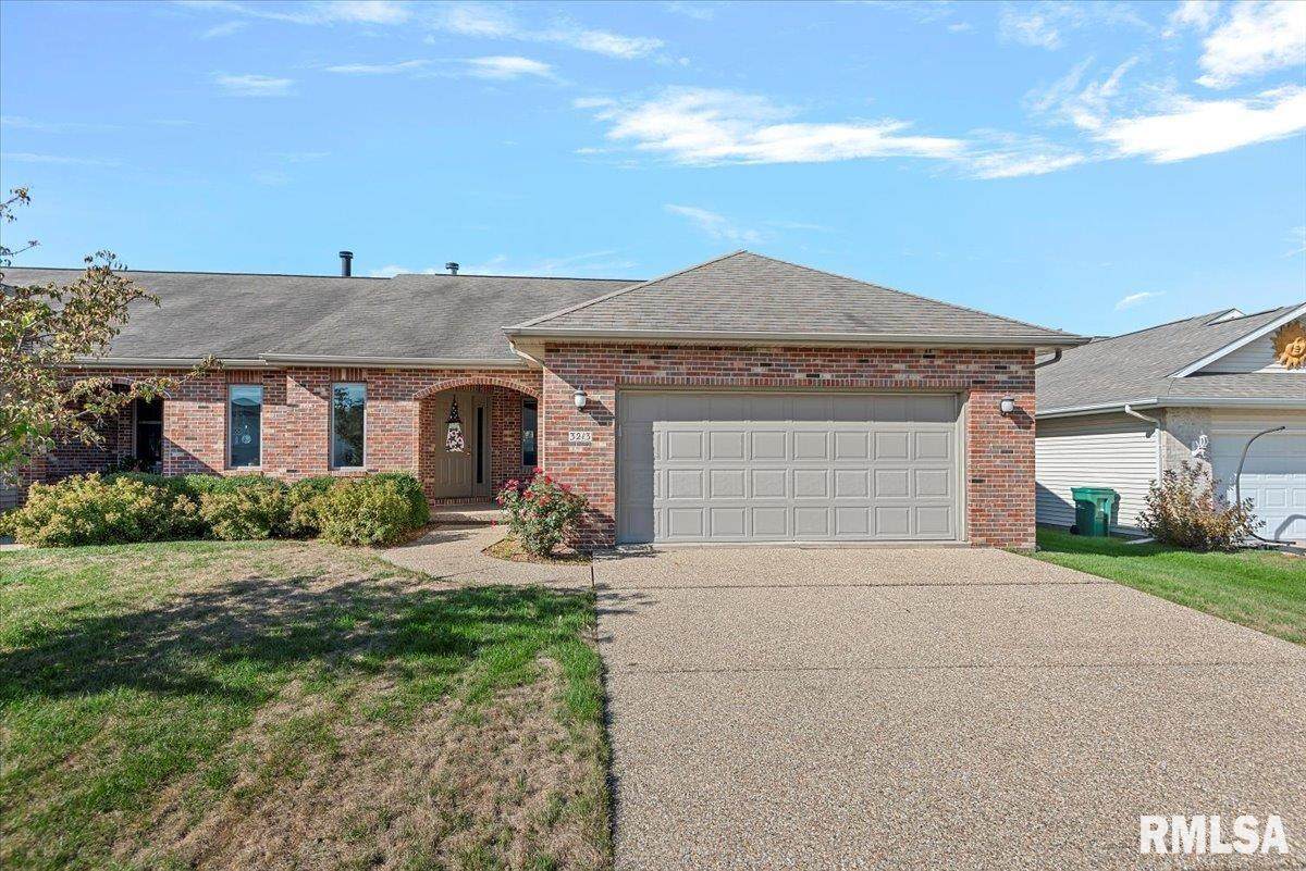 3213 Red Oak Lane - Photo 1