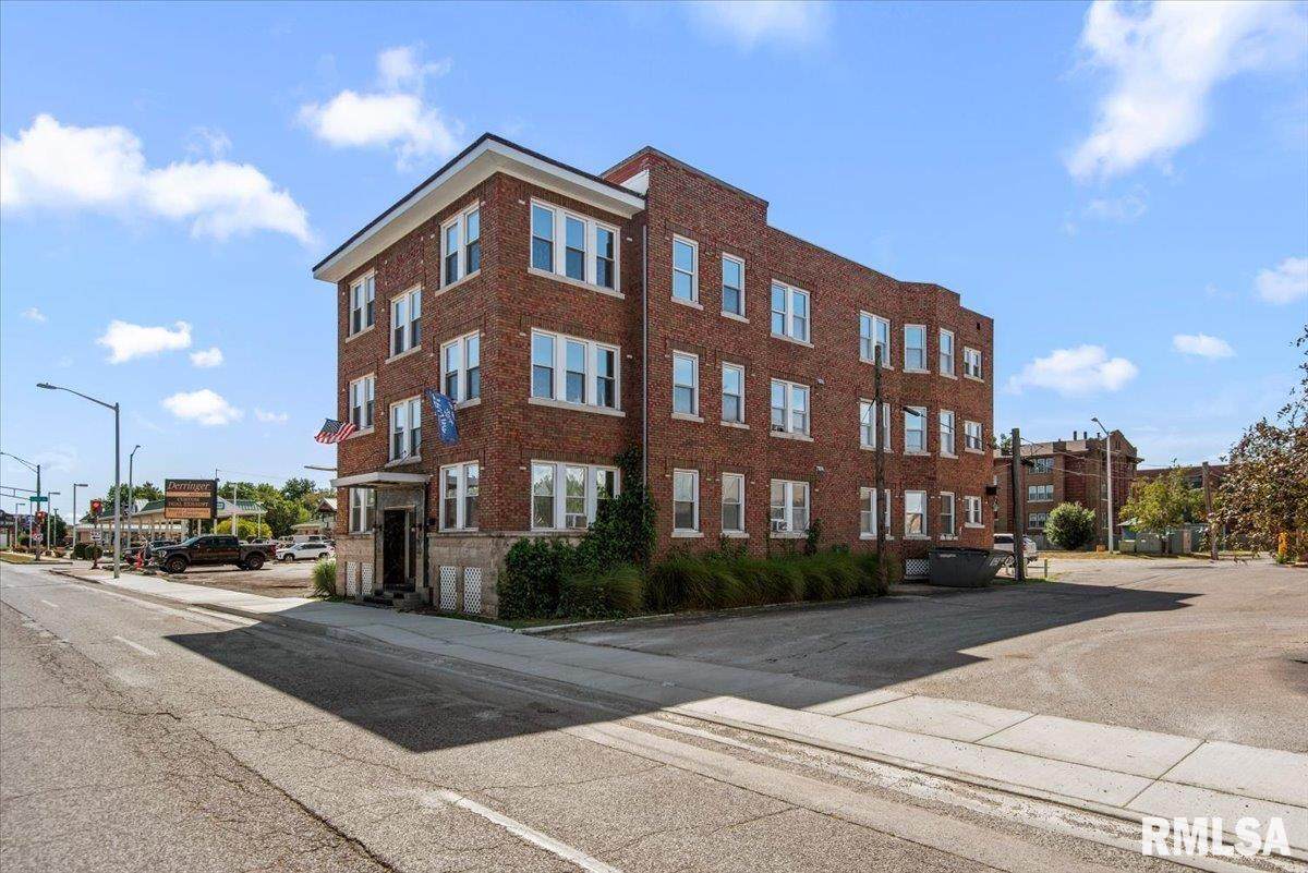 520 South Grand Avenue - Photo 1