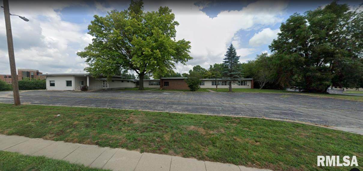 1500 Walnut Street - Photo 1