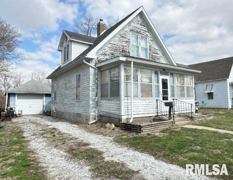 1261 Laurel Street - Photo 1