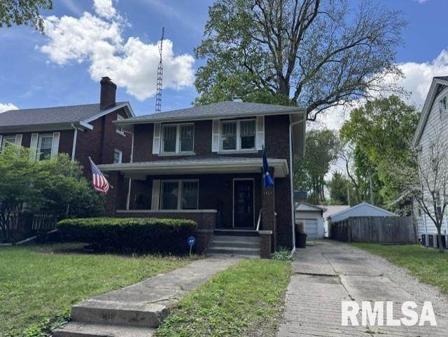 1119 Macarthur Boulevard - Photo 1