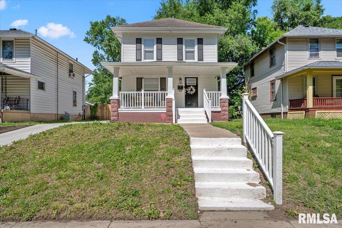 2509 10TH Street - Photo 1