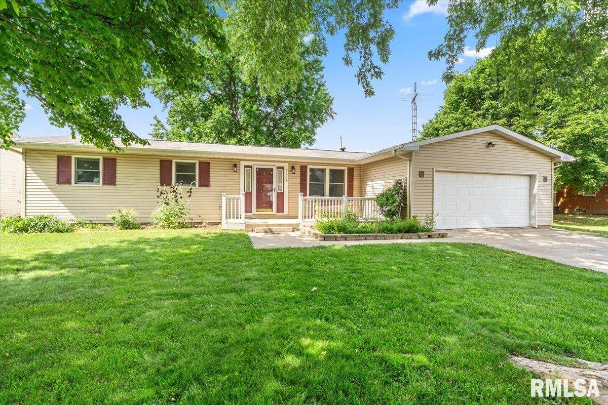 1204 Pine Lane - Photo 1