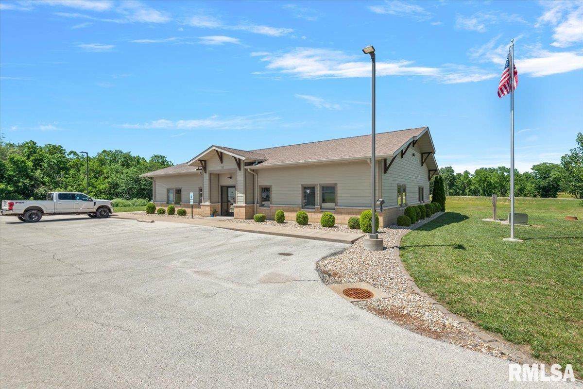 103 Centre Drive - Photo 1