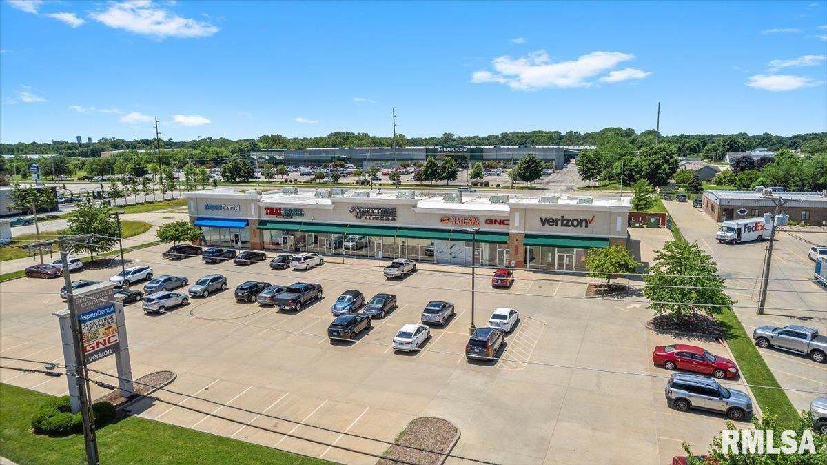 2711 Dirksen Parkway - Photo 1