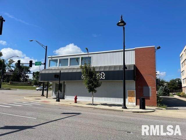 718 Illinois Avenue - Photo 1