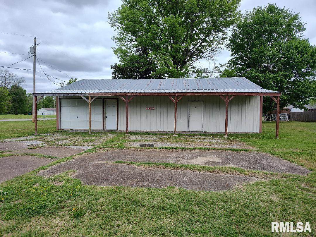 414 Walnut Street - Photo 1