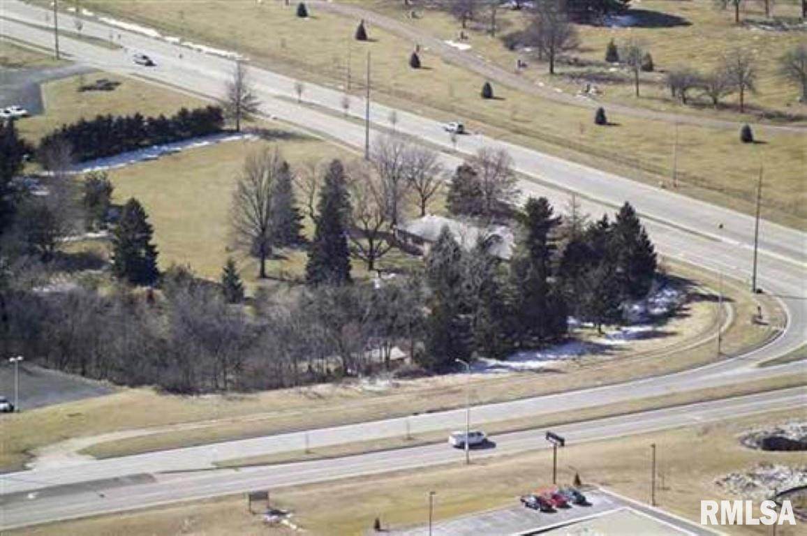7820 Allen Road - Photo 1