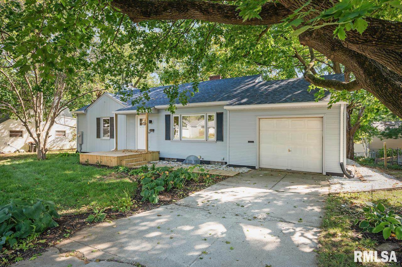 620 Spring Street - Photo 1
