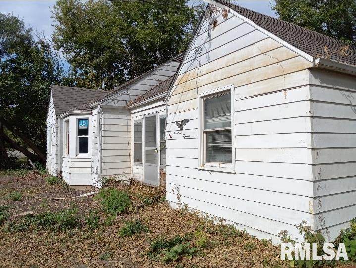 1415 Hendryx Lane - Photo 1