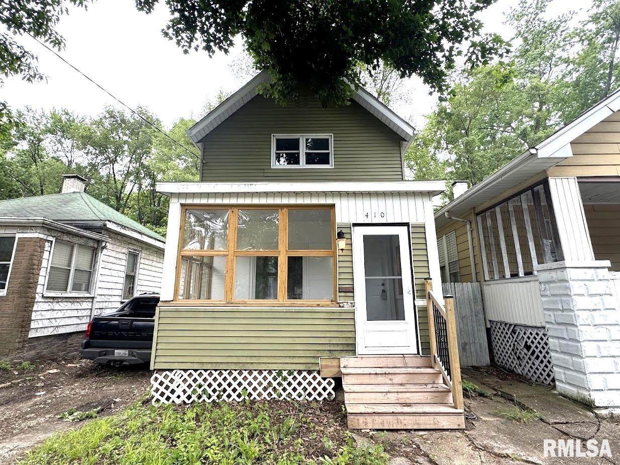 410 Thrush Avenue - Photo 1