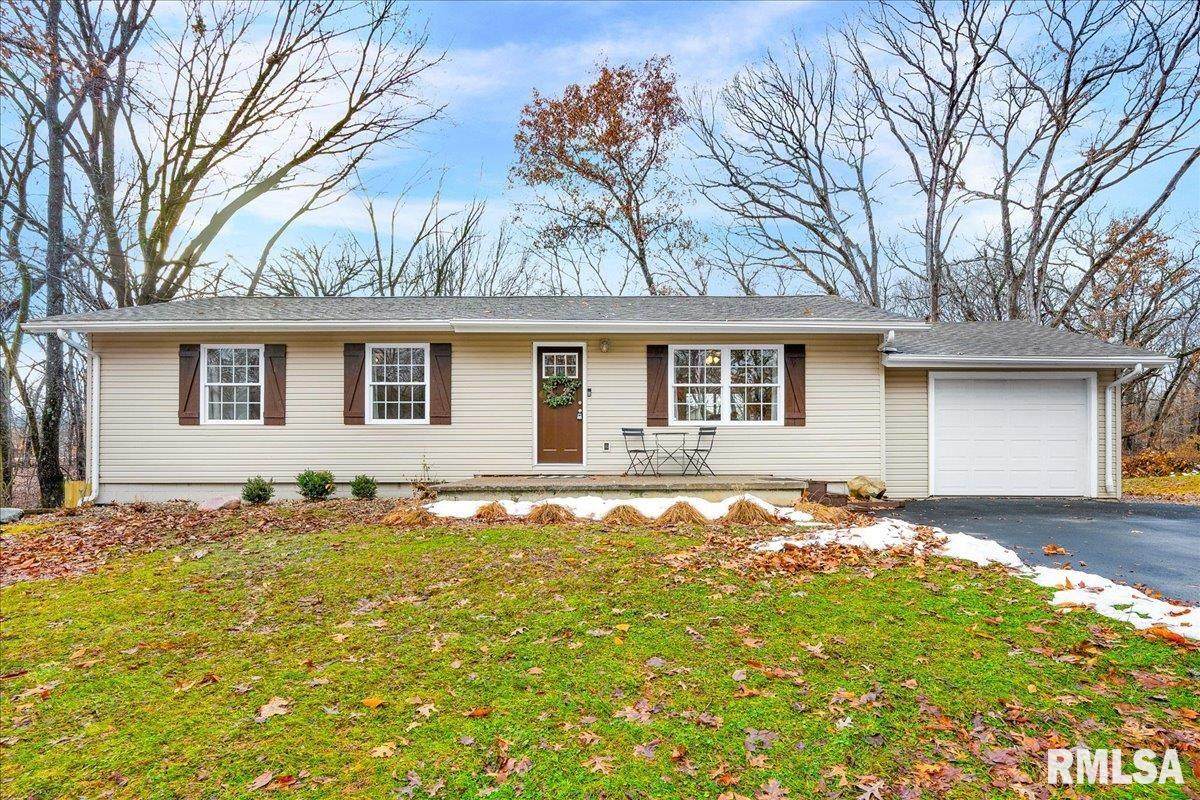 104 Hawthorne Court - Photo 1