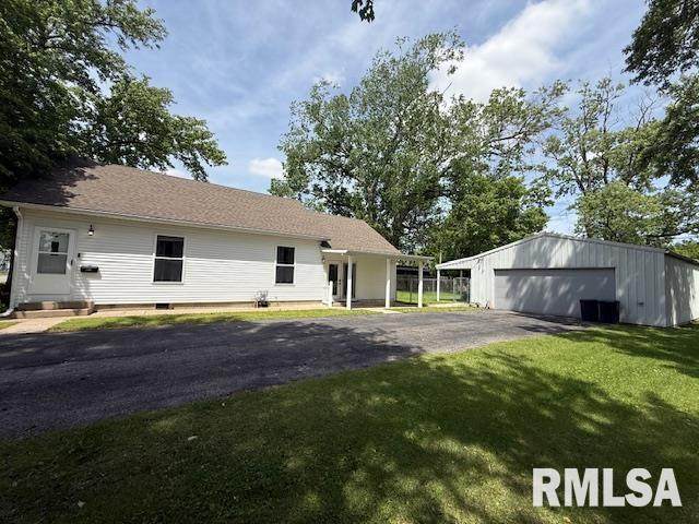 607 Mclaren Street - Photo 1