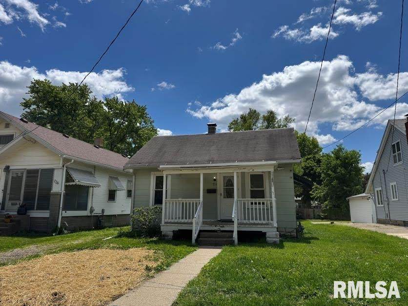 724 Gift Avenue - Photo 1