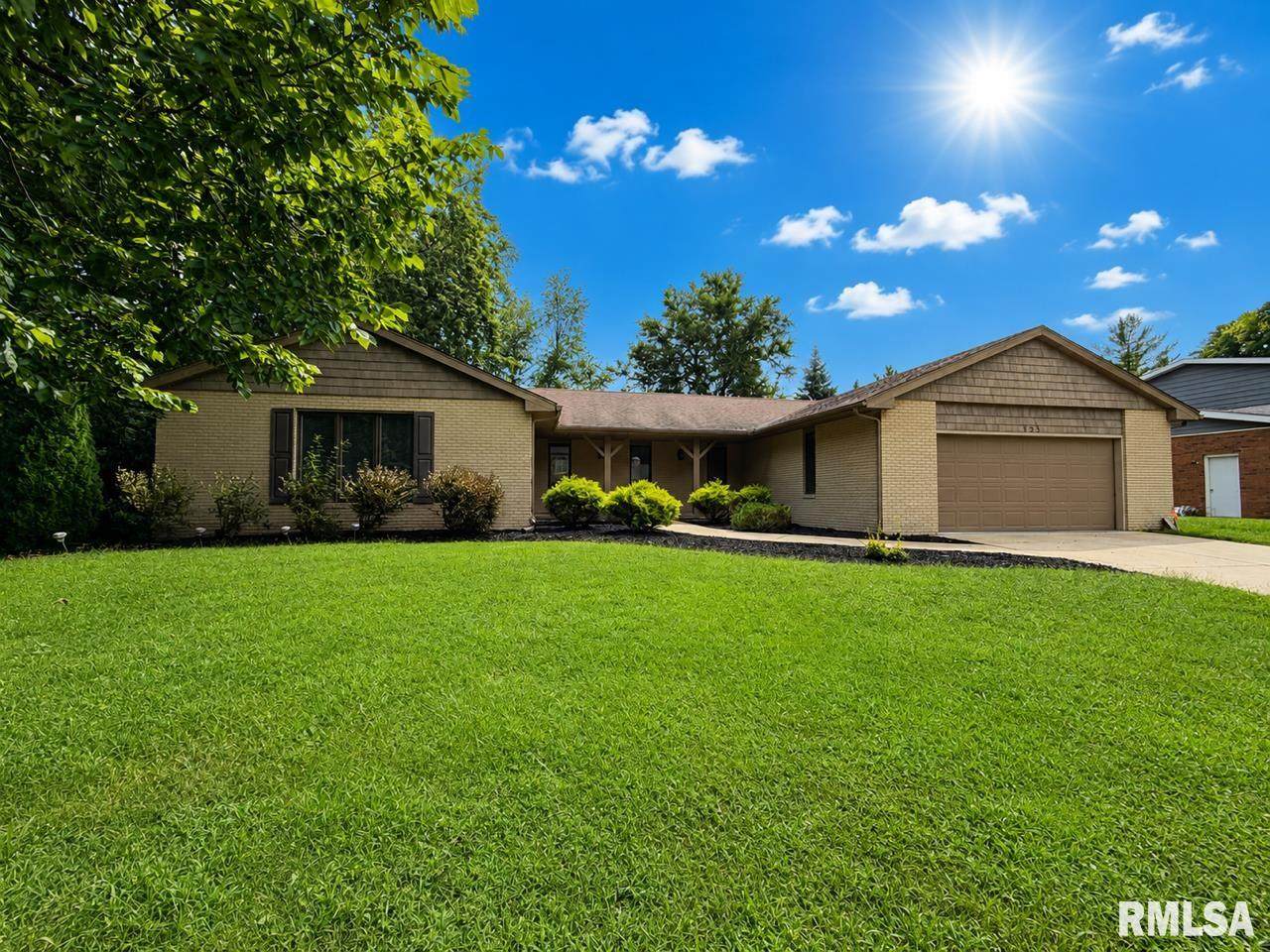 122 Morningside Drive - Photo 1