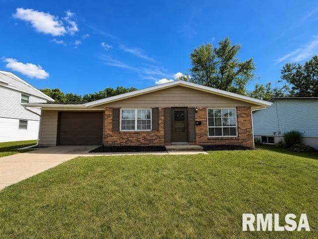 2220 Kensington Drive - Photo 1
