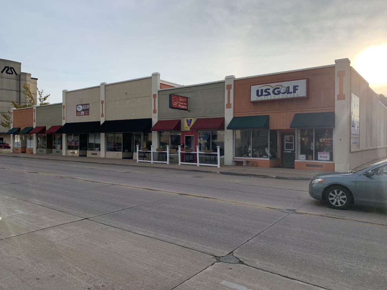 1606 7TH Street - Photo 1