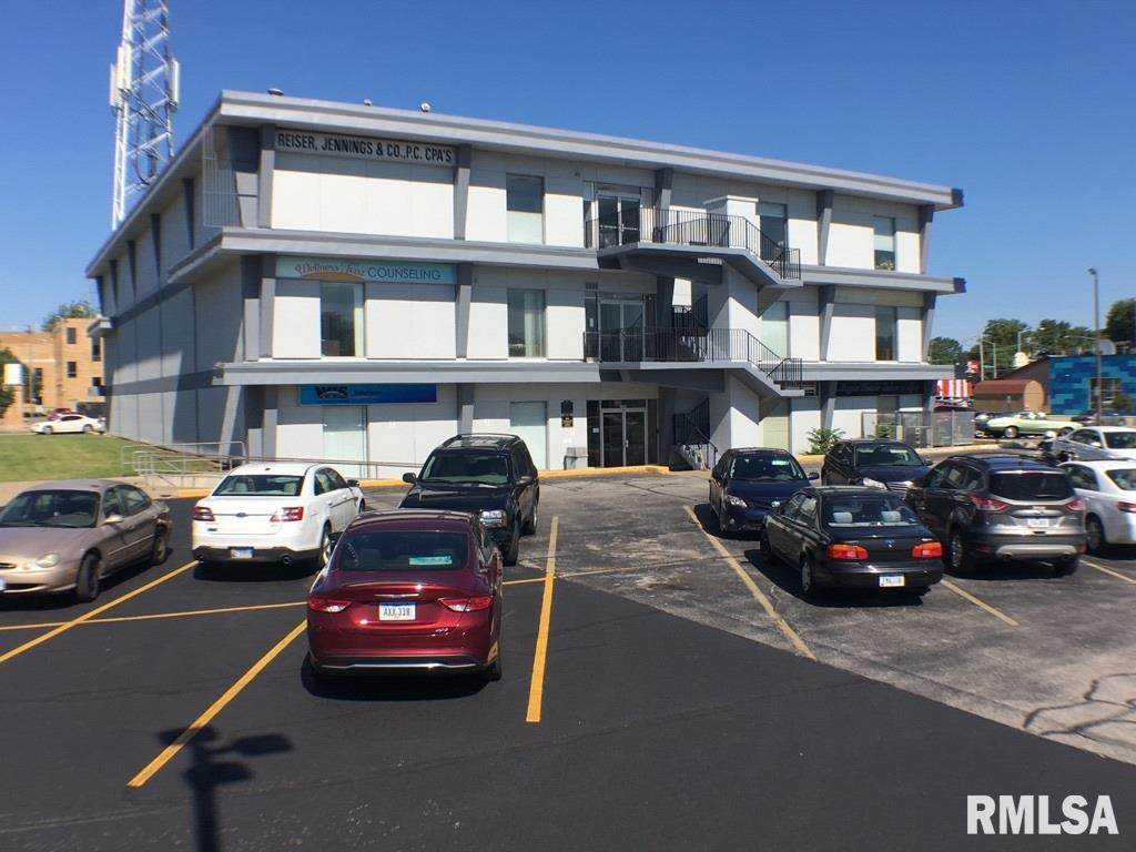 1706 Brady Street - Photo 1