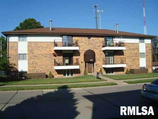 3020 4TH Street - Photo 1