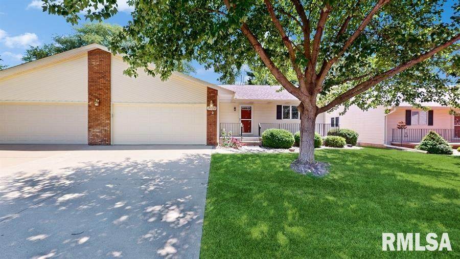 3028 55TH Street Drive - Photo 1