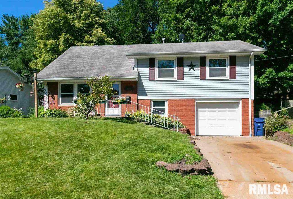 1632 Monterey Court - Photo 1