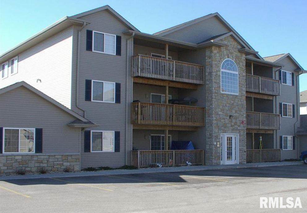 205 Price Street - Photo 1