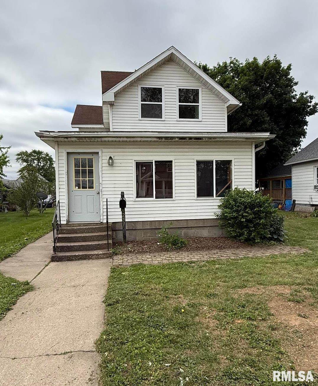 237 1ST Avenue - Photo 1