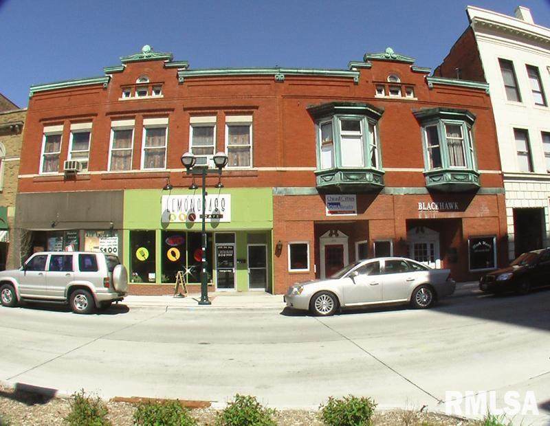 1421 5TH Avenue - Photo 1